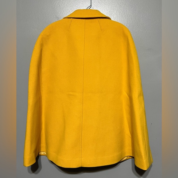 Talbots Wool Blend Double Breasted Cape Saffron Yellow Sleeveless Poncho M/L - Picture 3 of 6